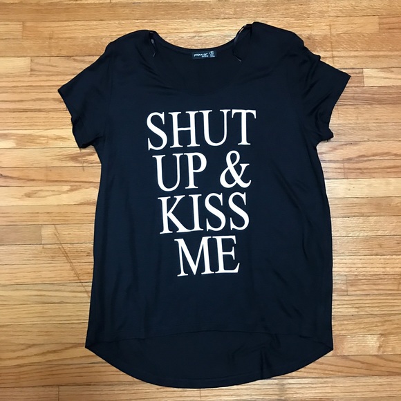 💕•Shut up & kiss me tee•💕 - Picture 3 of 4