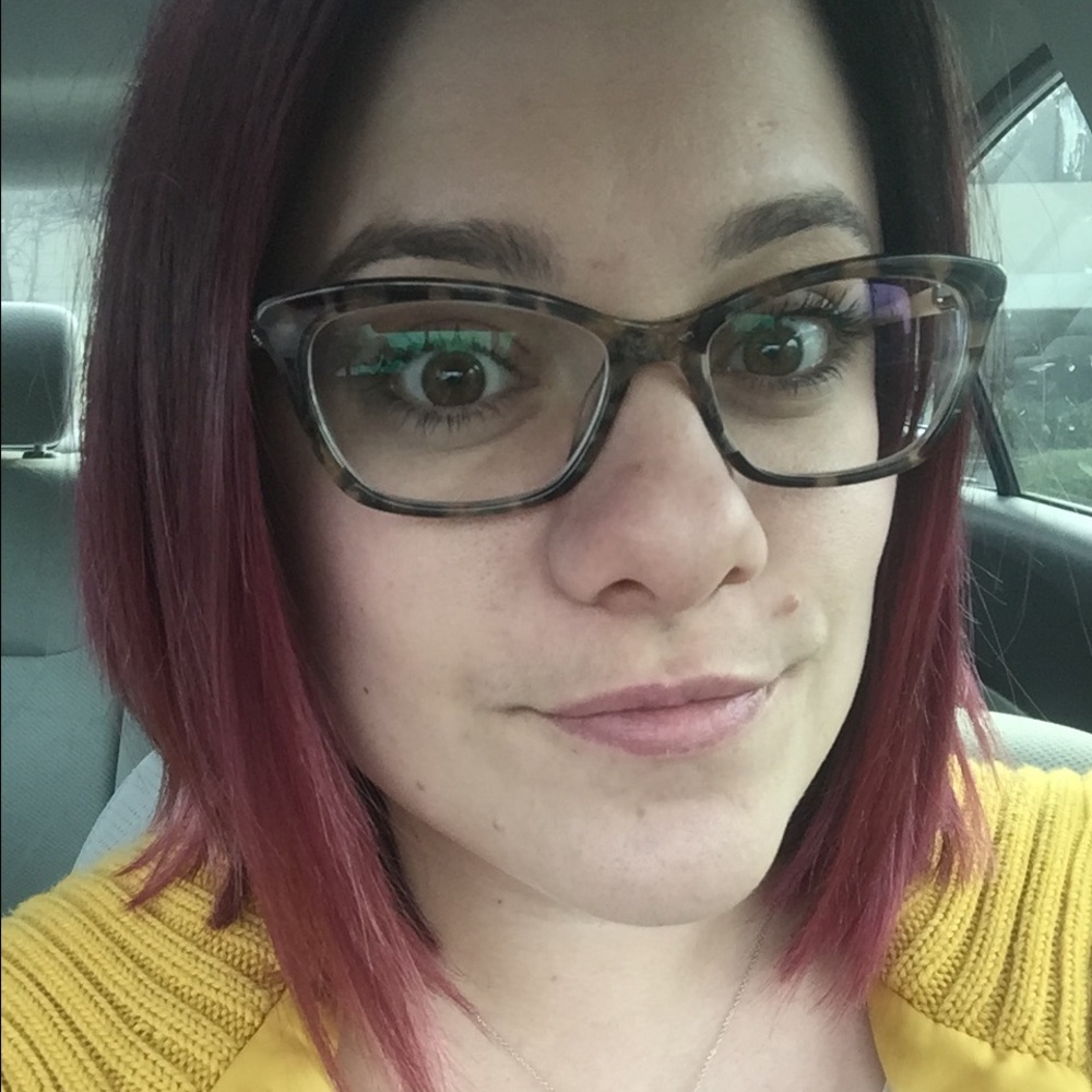 Meet your Posher, Lindsey