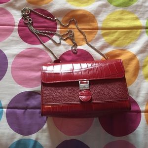 BRIGHTON red leather purse