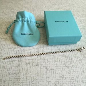 Tiffany sterling silver Venetian link bracelet