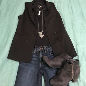 Banana Republic Sleeveless blazer