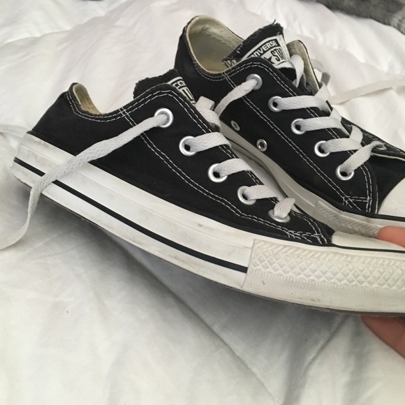 black converse - Picture 3 of 3