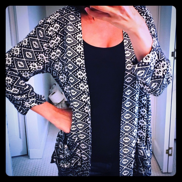 Black & White Top