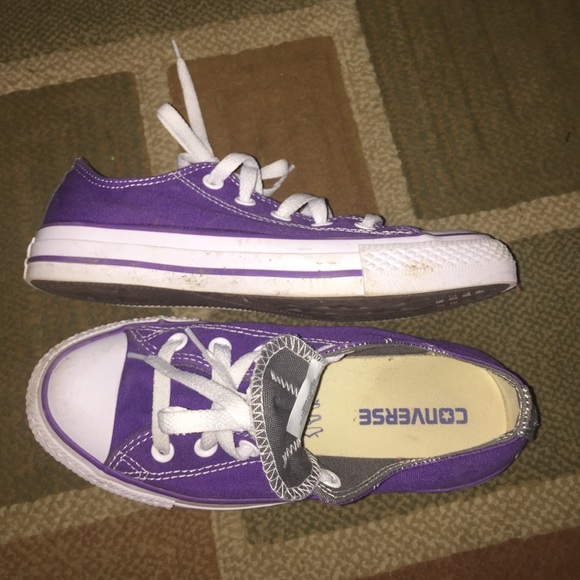 PURPLE AND GREY CONVERSE