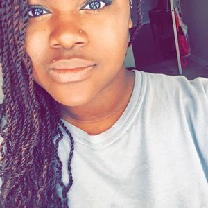 Meet your Posher, Kellie