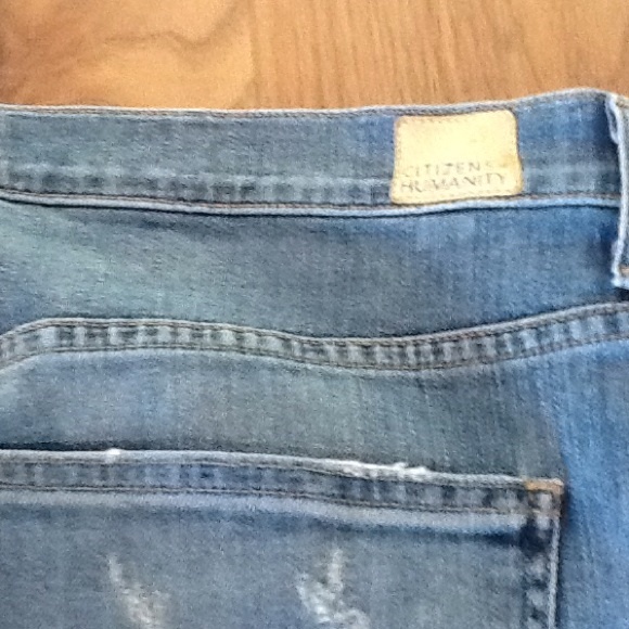 Blue jeans - Picture 2 of 3