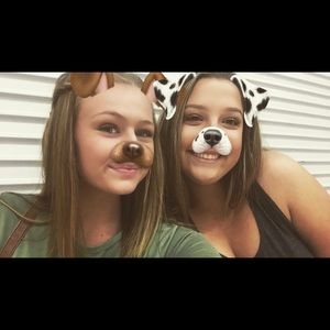 Meet your Posher, Ashley