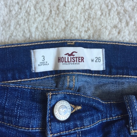 Hollister shorts🙊😻 - Picture 3 of 3