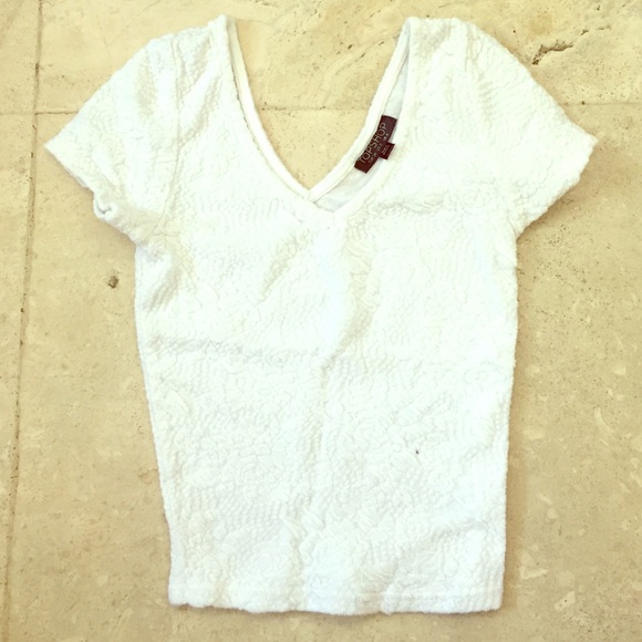 Top Shop V Neck Floral Crop Top in White