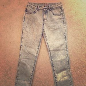 Acid wash skinny jeans