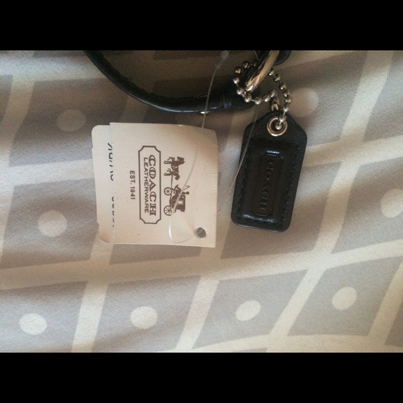 Coach Purse - Picture 3 of 4