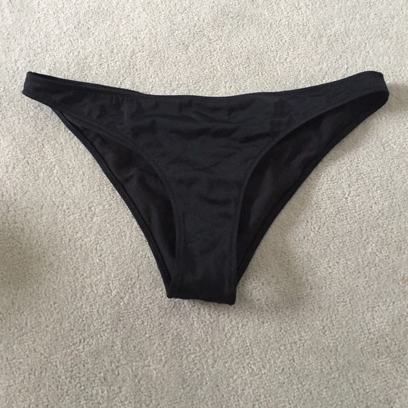 Black bikini bottoms