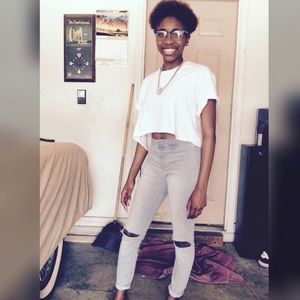 Meet your Posher, Miriam