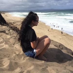 Meet your Posher, Natalie