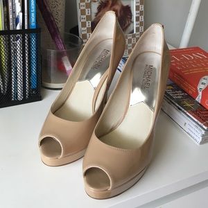Nude Michael kors peep toe pumps
