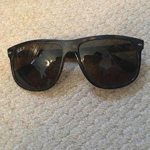 Polarized Ray Ban "boyfriend"