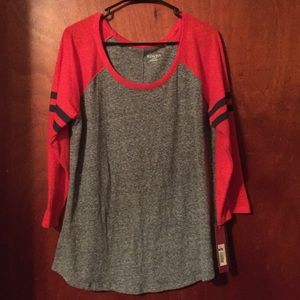 Merona Tee. Gray/Orange. Size XL