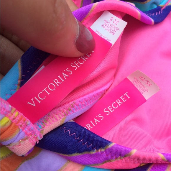 32B VS Chevron Swim Set - Picture 5 of 5