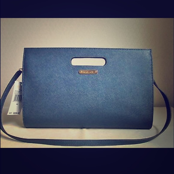 Michael Kors Tilda Xl Navy Clutch