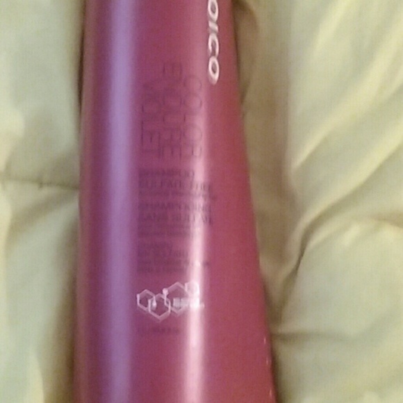Violet sulfate free shampoo used only twice