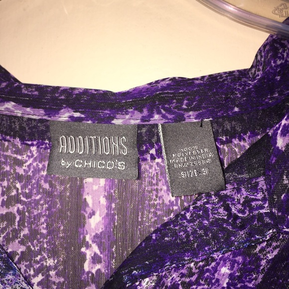 BUTTON DOWN - Picture 2 of 3