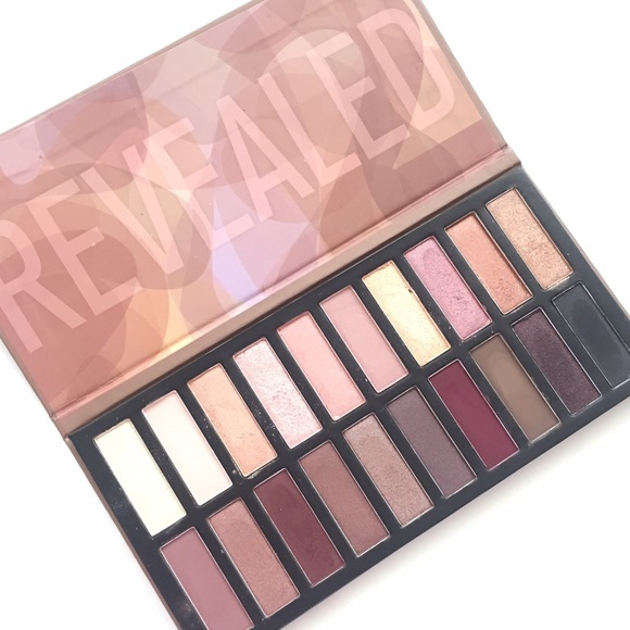 Coastal Scents Eyeshadow palette
