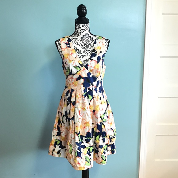 J. Crew Dresses & Skirts - J Crew Floral Dress