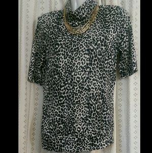 Leopard print top