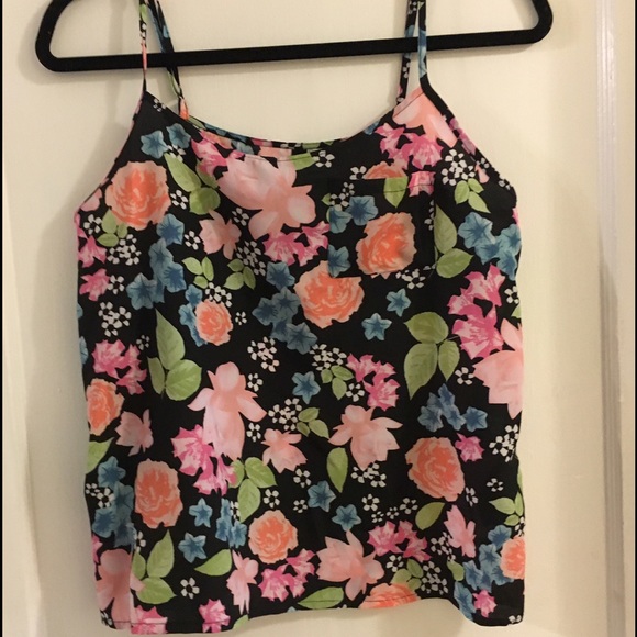 Floral crop top