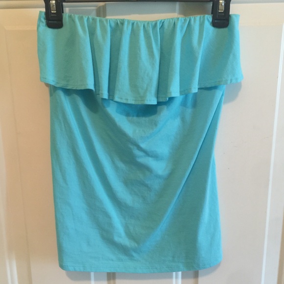 Lilly Pulitzer ruffled strapless top