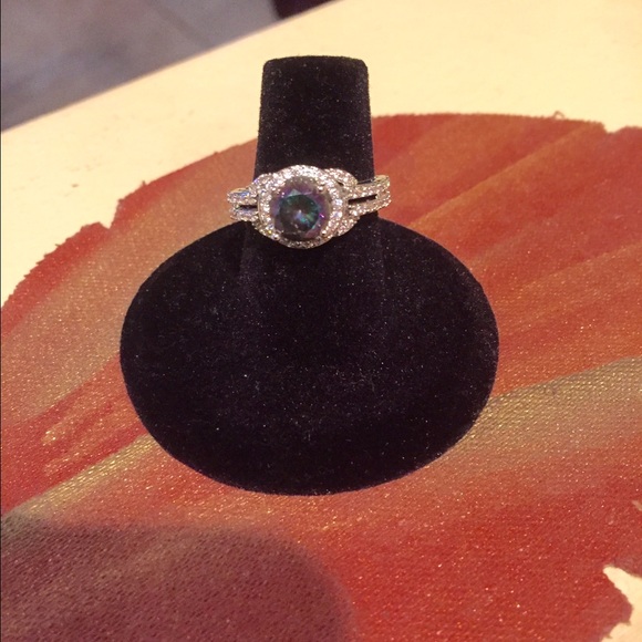 Jewelry - Mystic and White Topaz SS ring