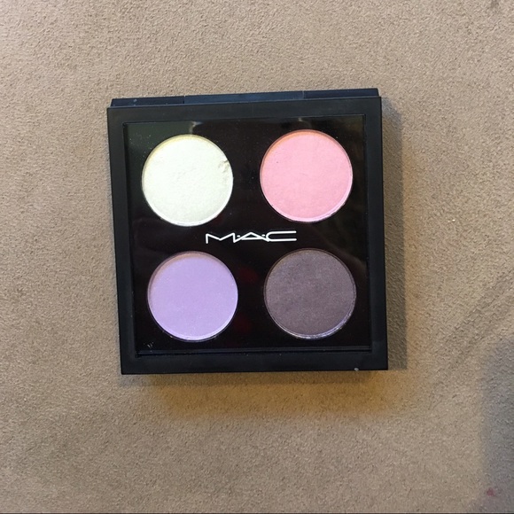 Mac cutie eyeshadow palette, smokey eye