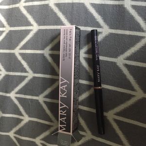 Mary Kay lip liner caramel