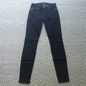 The Slim Illusion Skinny