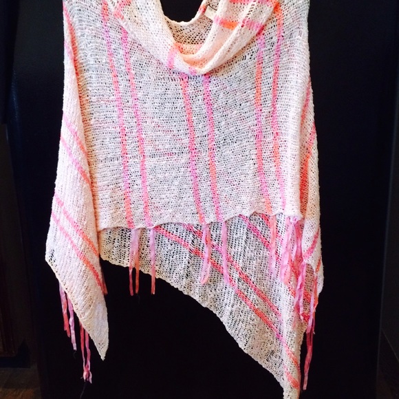💕Cotton candy pink knit poncho 💕 - Picture 1 of 4