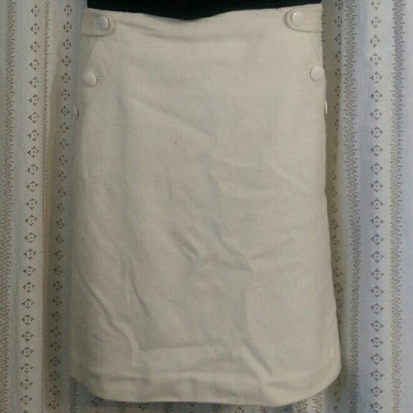 Cashmere and wool skirt with pockets