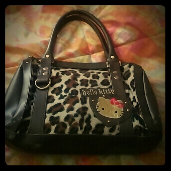 Sanrio HELLO KITTY Cheetah Print Purse