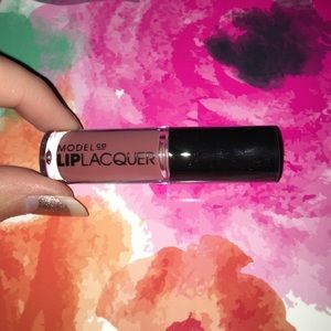 Lip lacquer lip gloss in Morocco