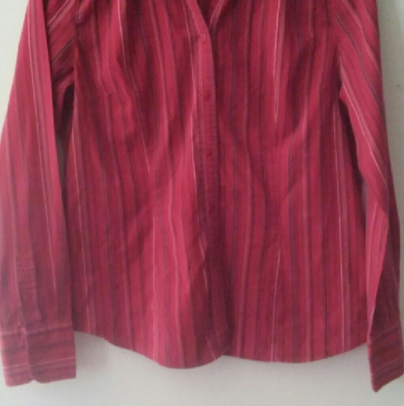 Top - Picture 2 of 2