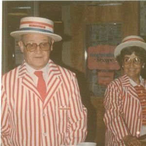 Meet your Posher, Joyce