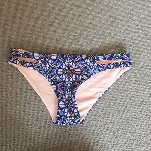 L space reversible bathing suits bottoms