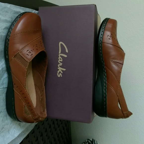 Women's size 8.5 Evianna