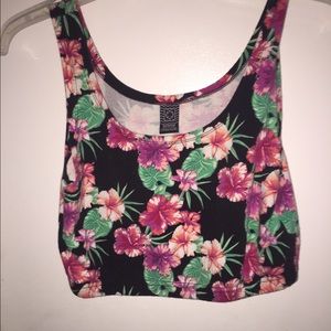 Cropped floral tank top