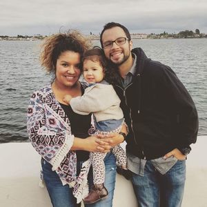 Meet your Posher, Dee