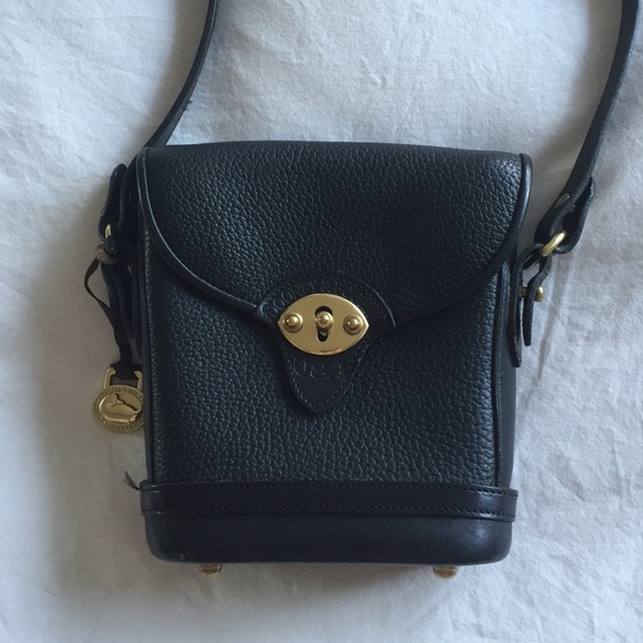 Vintage Dooney & Bourke bag