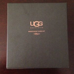 UGG Sheepskin care kit