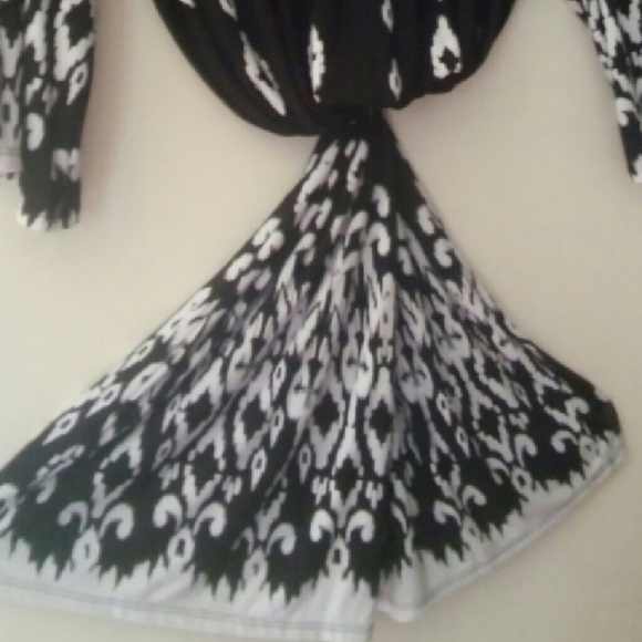 Dress - Picture 2 of 4