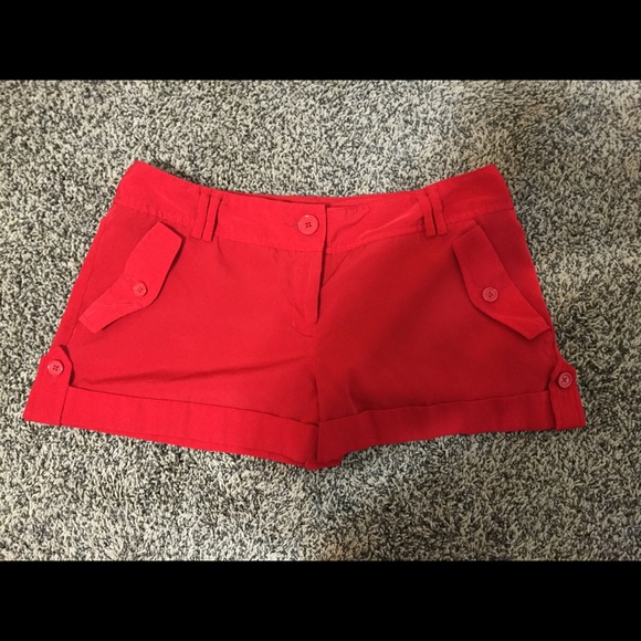 Red Express shorts