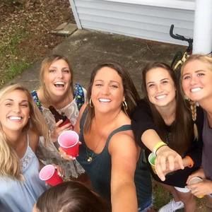 Meet your Posher, Ally