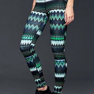 GAP | GapFit GFast Bold Print Leggings NWT